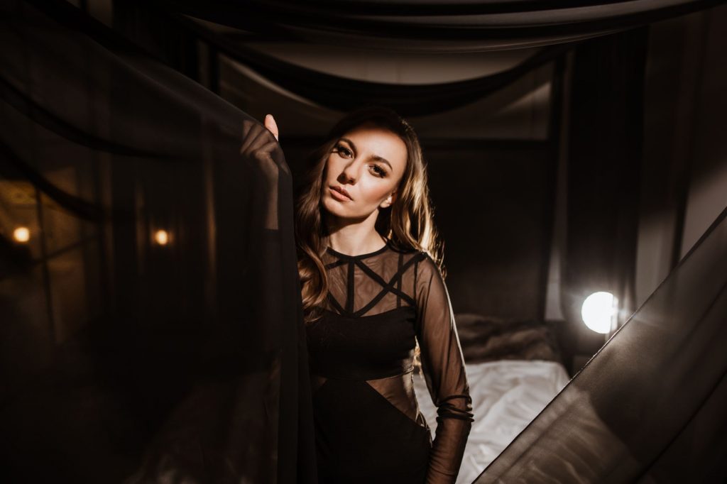 sesja kobieca, sesja buduarowa, buduar, sesja sensualna Gdańsk, sesja buduarowa Gdynia, sesja kobieca Gdańsk,sesja na prezent, prezent na walentynki